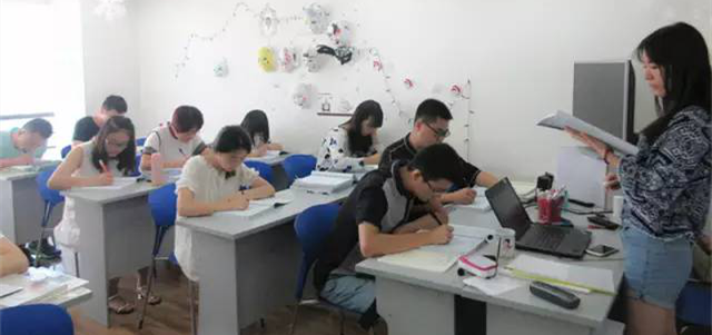  高雯琦老师德语出国班