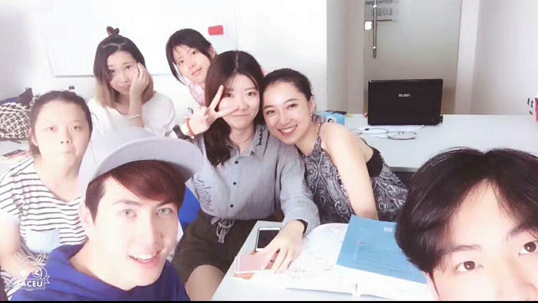 西语初级班（郭林杨梓） 