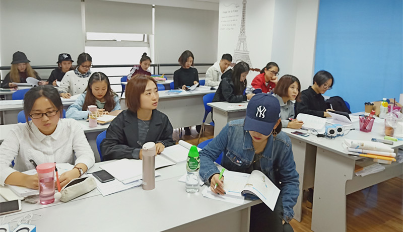 西班牙语初级周末班（楚楚老师）