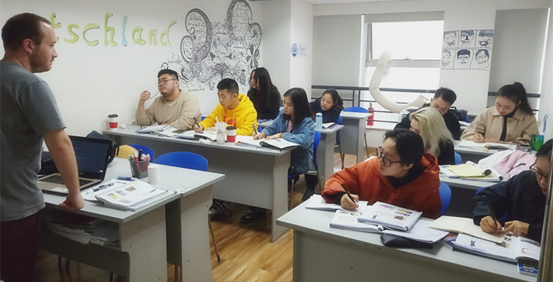 意大利语出国班（外教老师）